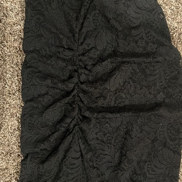 MOTHERHOOD MATERNITY LACE SIDE RUCHED MATERNITY DRESS BLACK SIZE MEDIUM. EUC - Picture 5 of 10
